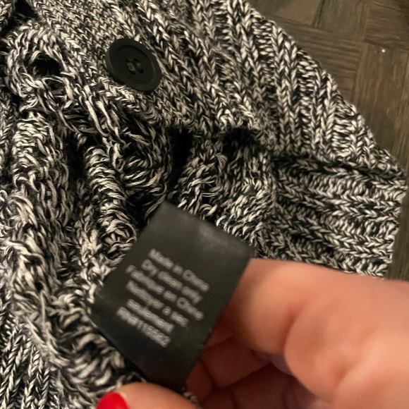 Elizabeth and James Gray Loose Knit Cardigan Sweater - Picture 6 of 11